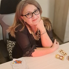 Luna Divina